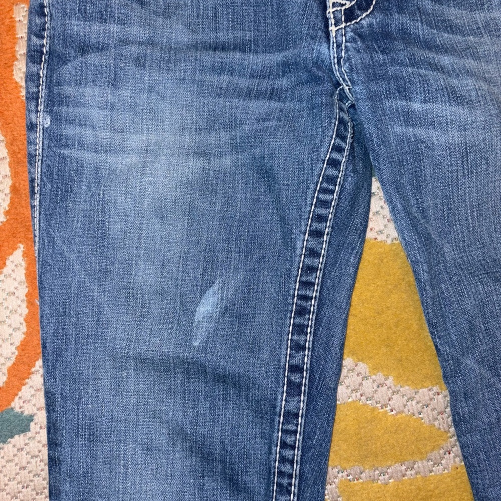 True Religion Jeans Size 29 Made in USA Classic Flare Distressed Hem - Picture 3 of 12